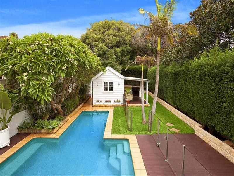 31 Farnell Street, Curl Curl NSW 2096