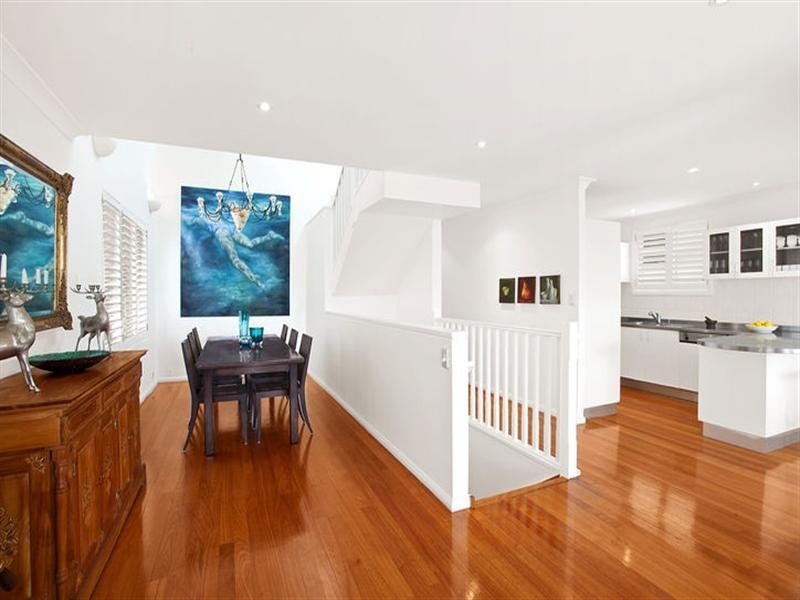 31 Farnell Street, Curl Curl NSW 2096