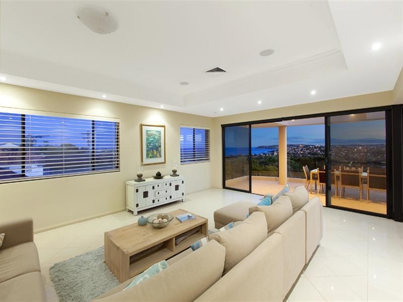 71 Quirk Street, Dee Why NSW 2099