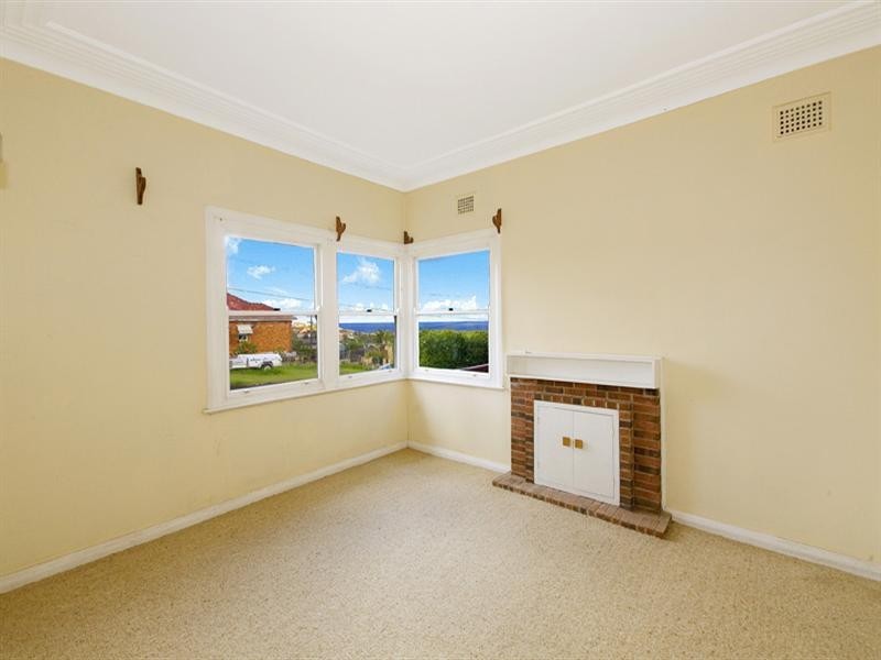 80 Cassia Street, Dee Why NSW 2099
