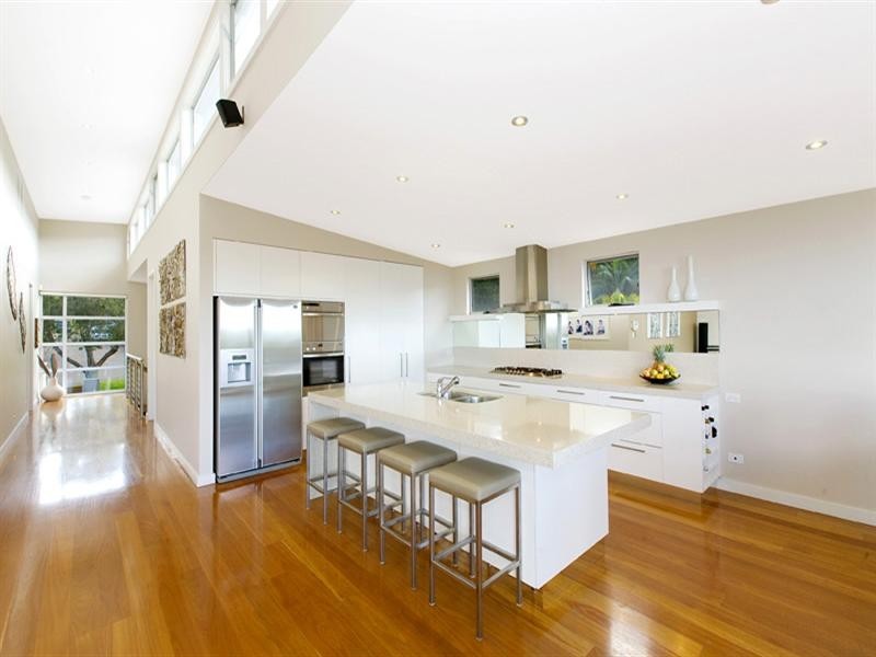 27 Delaigh Avenue, North Curl Curl NSW 2099