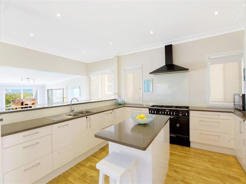 143 Headland Road, North Curl Curl NSW 2099