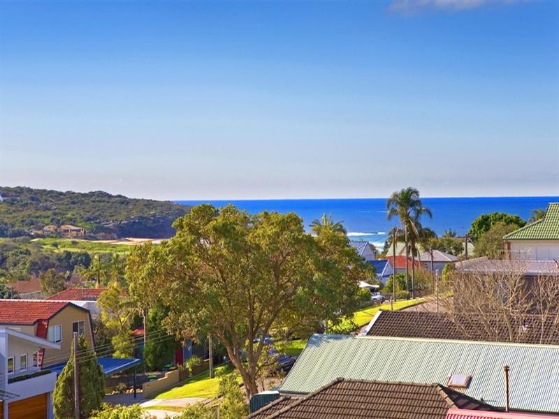 48 Curl Curl Parade, Curl Curl NSW 2096