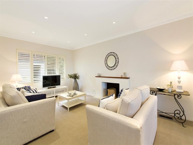 36 Coles Road, Freshwater NSW 2096