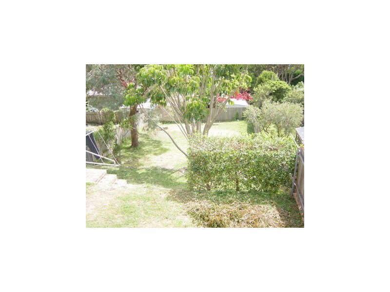 5 Curl Curl Parade, Curl Curl NSW 2096