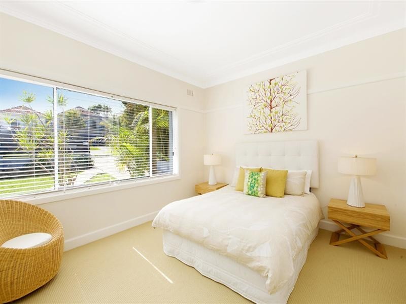 51 Headland Road, North Curl Curl NSW 2099