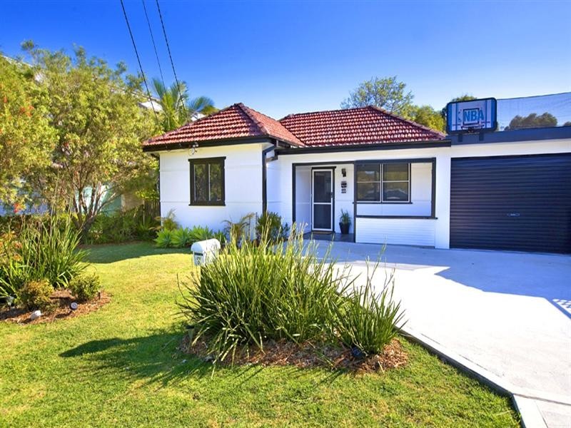 7 Ross Street, North Curl Curl NSW 2099