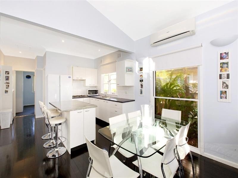 7 Ross Street, North Curl Curl NSW 2099