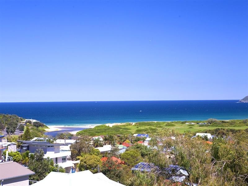 97 Headland Road, North Curl Curl NSW 2099