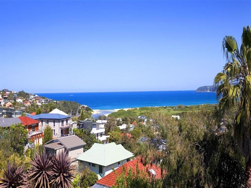97 Headland Road, North Curl Curl NSW 2099