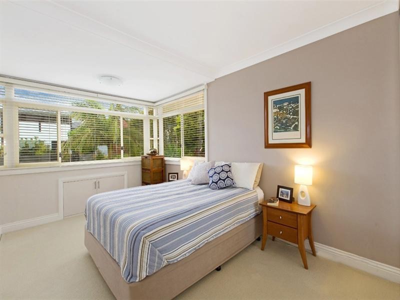 27 Headland Road, North Curl Curl NSW 2099