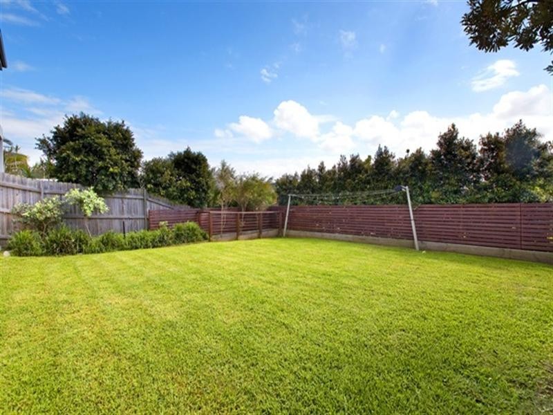 30 Robertson Road, North Curl Curl NSW 2099