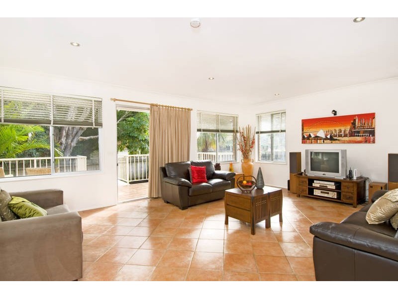 29 Bennett Street, Curl Curl NSW 2096