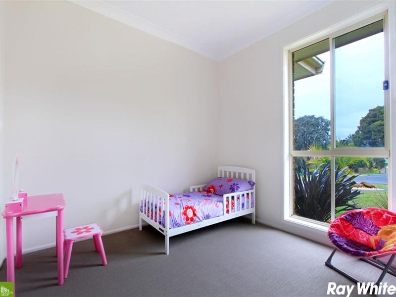 10 Murray Close, Albion Park NSW 2527