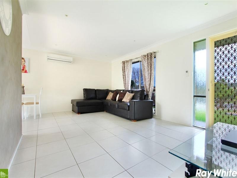 10 Murray Close, Albion Park NSW 2527
