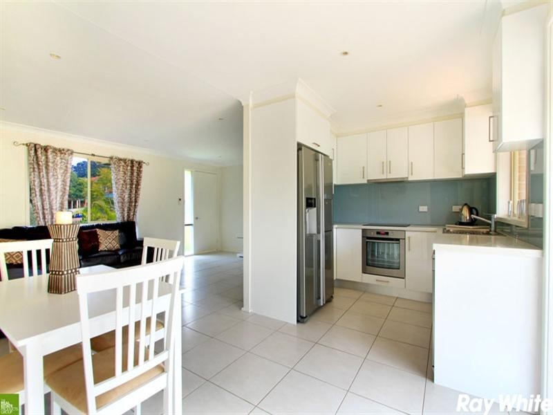 10 Murray Close, Albion Park NSW 2527