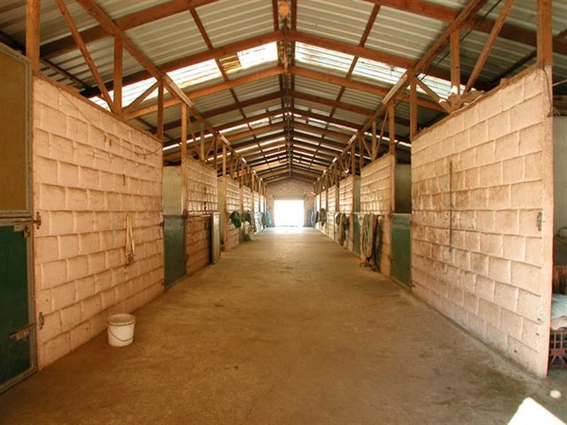 5 Manikato Place, Kembla Grange NSW 2526