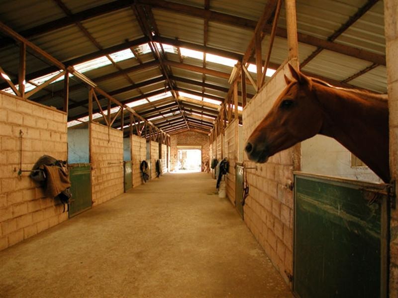 5 Manikato Place, Kembla Grange NSW 2526