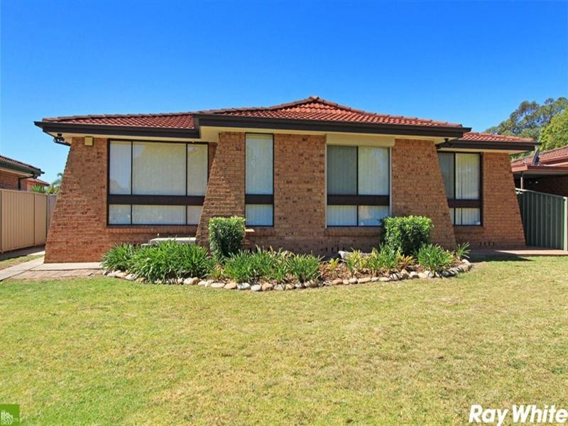 25 Jarrah Way, Albion Park Rail NSW 2527