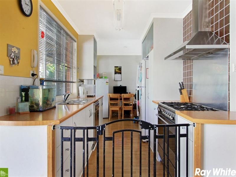 7 Tully Crescent, Albion Park NSW 2527