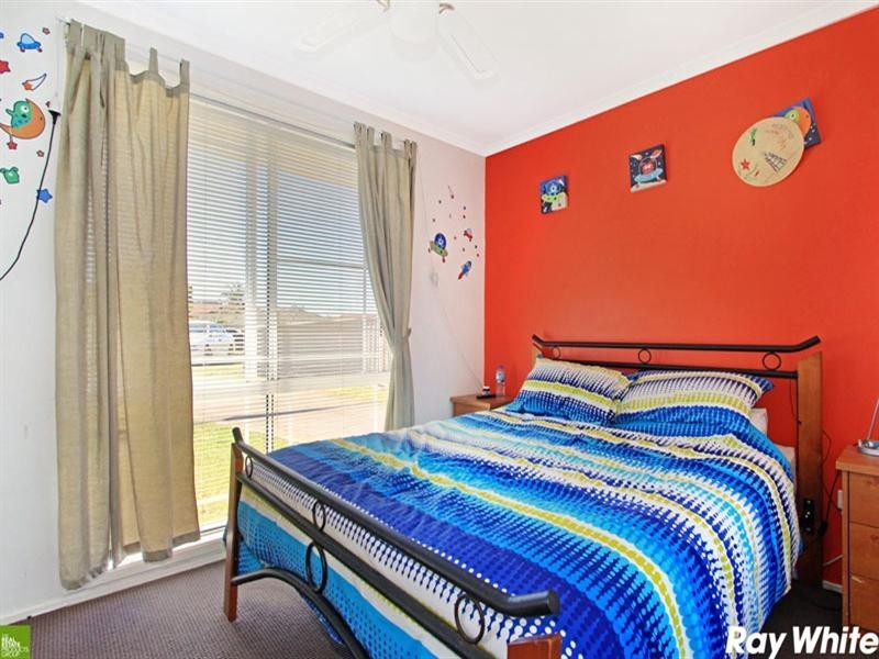 7 Tully Crescent, Albion Park NSW 2527
