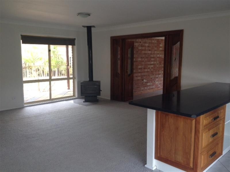 12 Burdekin Drive, Albion Park NSW 2527