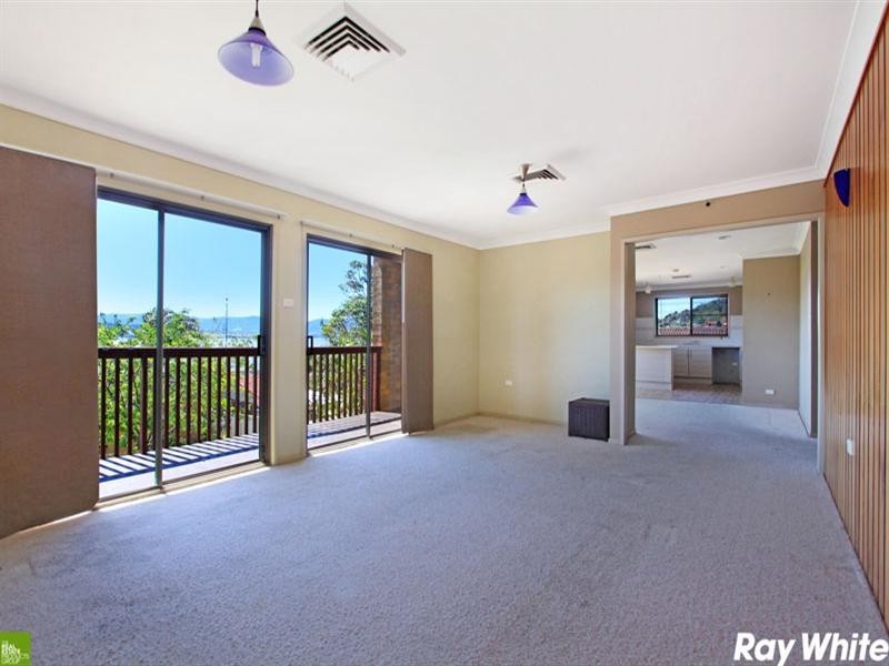 12 Goolagong Circuit, Mount Warrigal NSW 2528