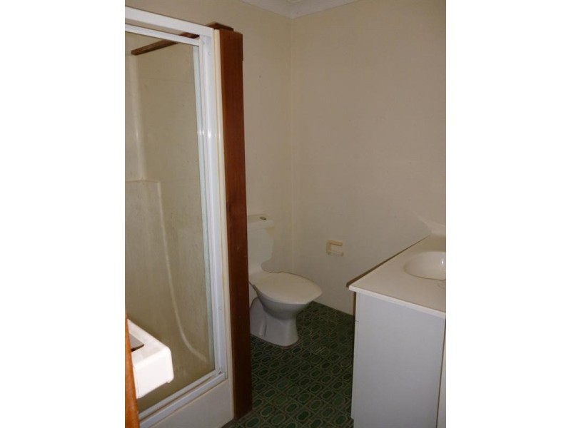 12 Goolagong Circuit, Mount Warrigal NSW 2528