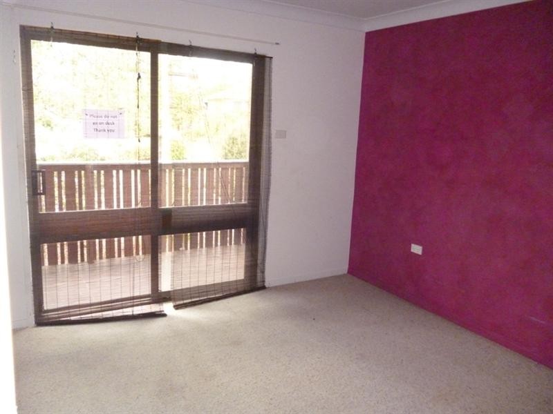 12 Goolagong Circuit, Mount Warrigal NSW 2528