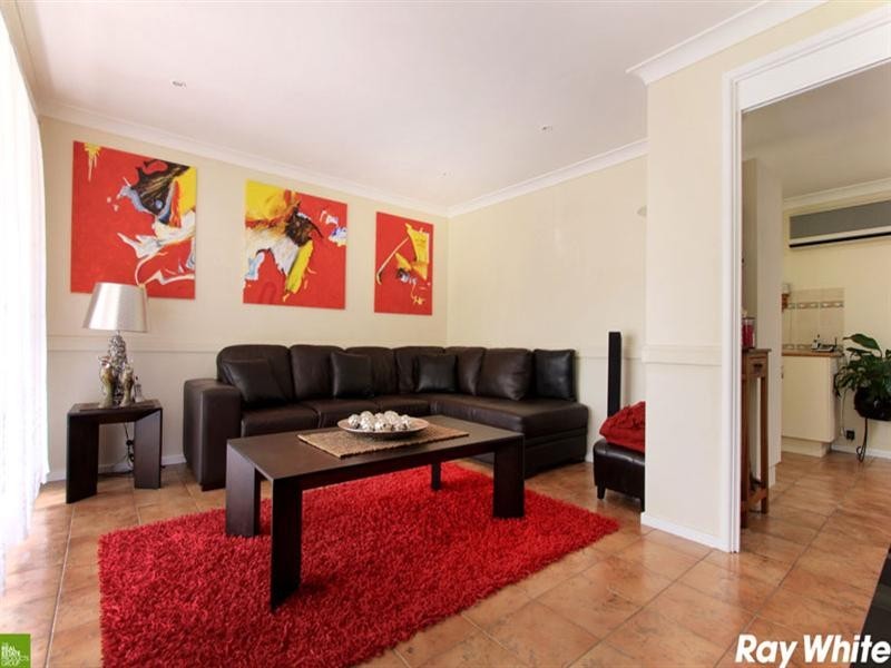 8 Federation Place, Albion Park NSW 2527