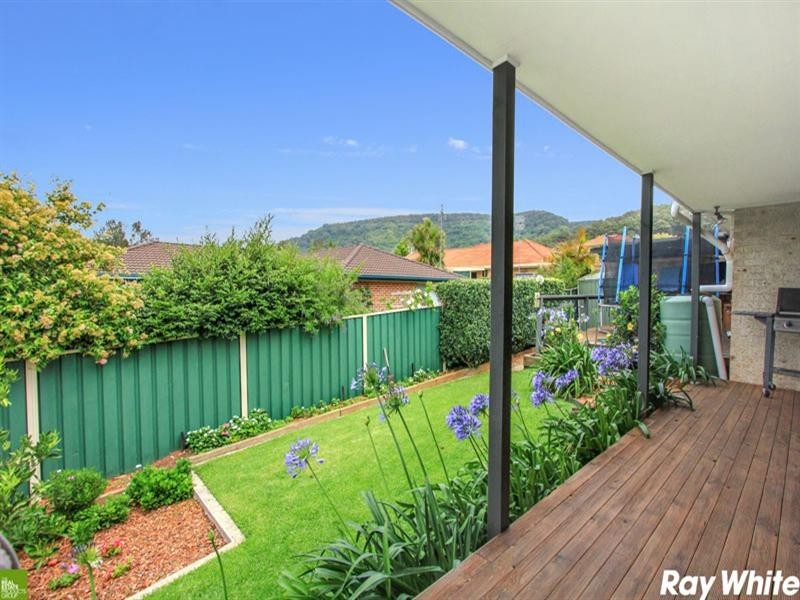 51 Gloucester Circuit, Albion Park NSW 2527