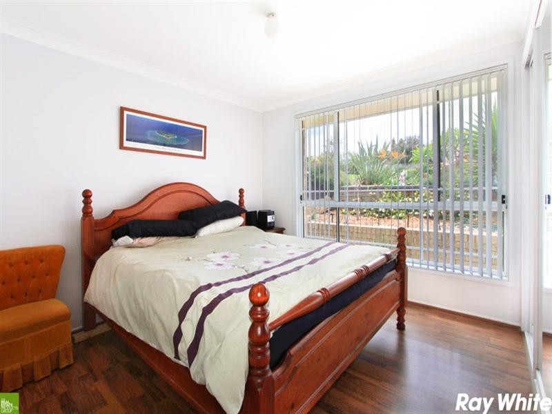 51 Gloucester Circuit, Albion Park NSW 2527