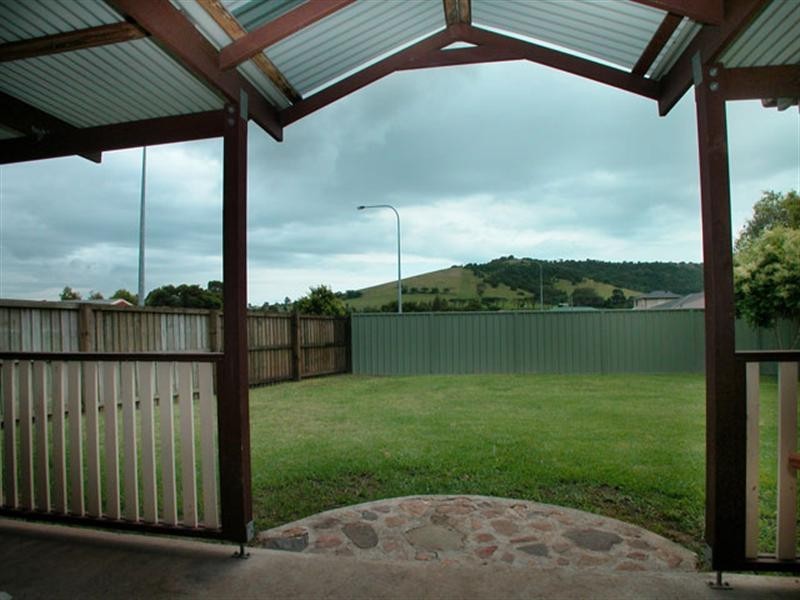 7 Springwood Street, Albion Park NSW 2527