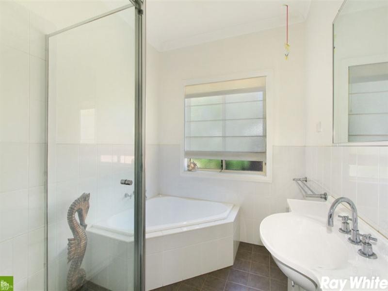 61 Noble Road, Albion Park NSW 2527