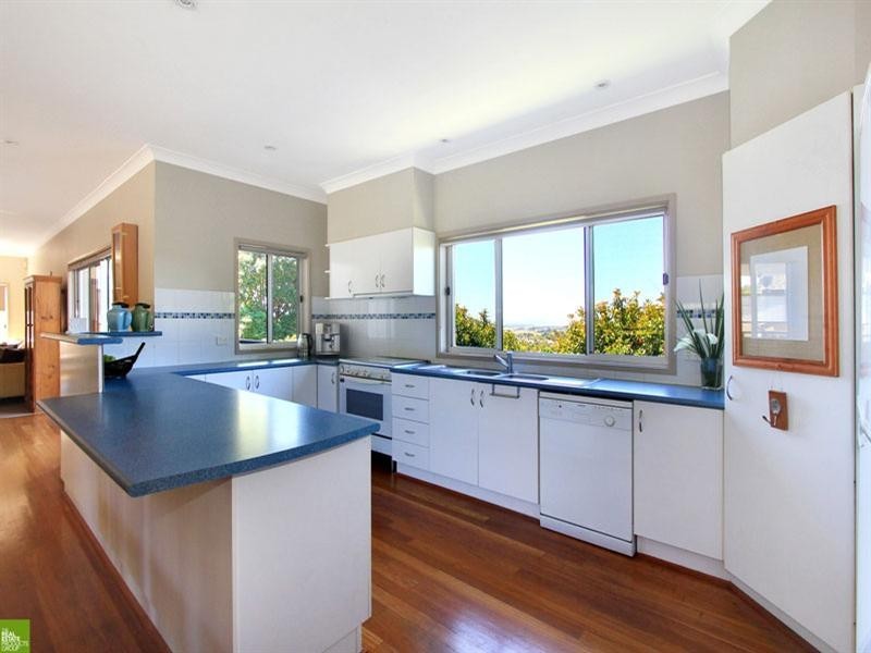 13 Burnett Place, Albion Park NSW 2527