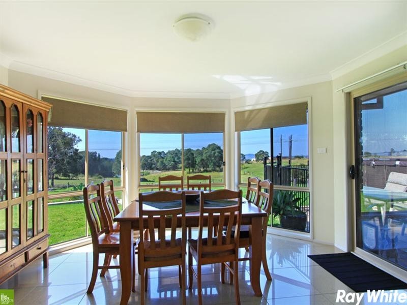 11 Larkins Lane, Albion Park NSW 2527