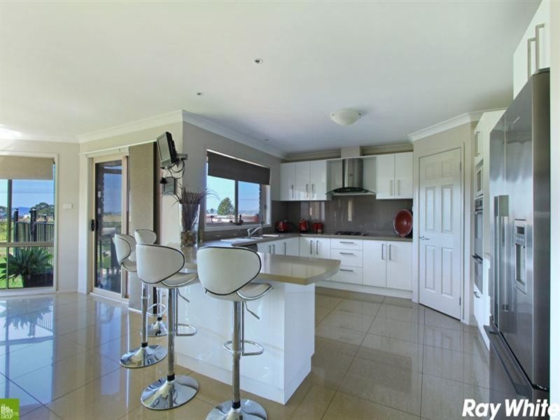 11 Larkins Lane, Albion Park NSW 2527