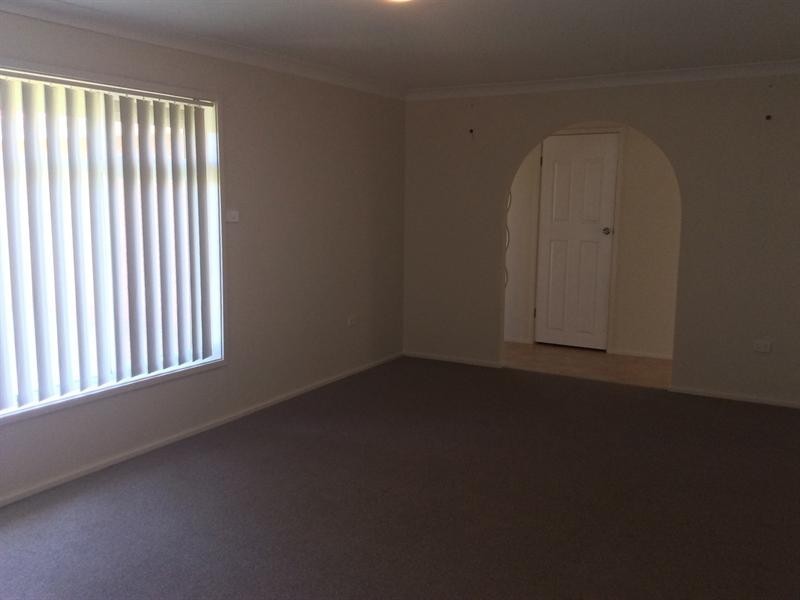 73 Tongarra Road, Albion Park Rail NSW 2527