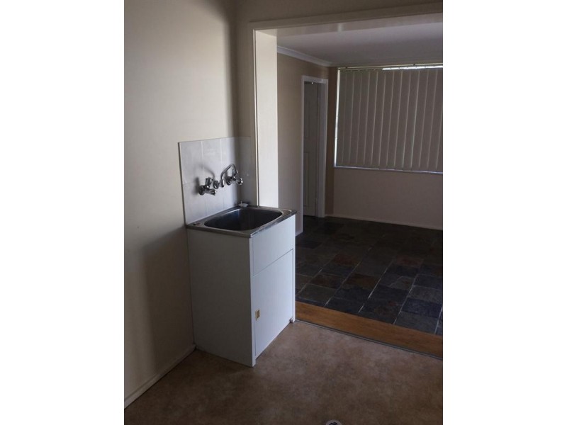 73 Tongarra Road, Albion Park Rail NSW 2527