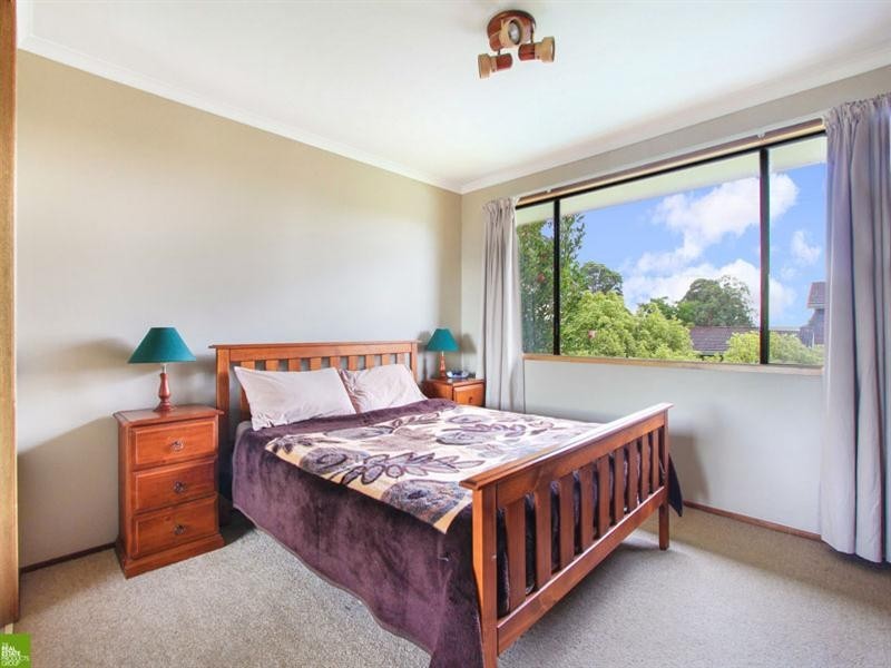 76 Hillside Drive, Albion Park NSW 2527