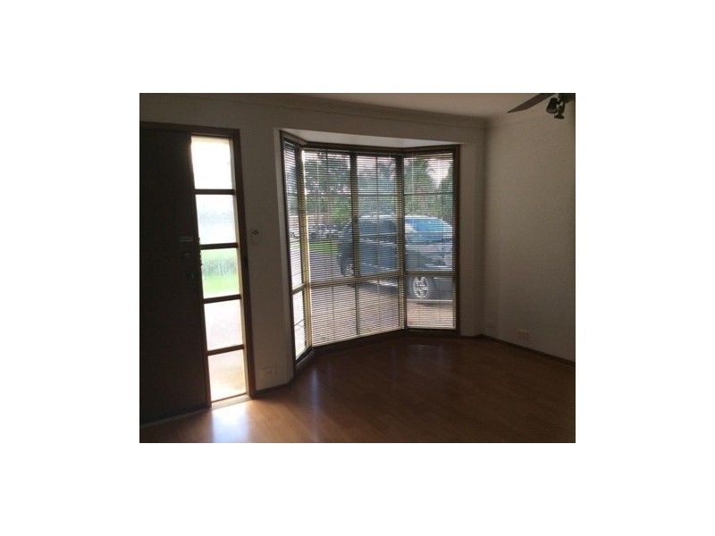 45 Scarborough Circuit, Albion Park NSW 2527