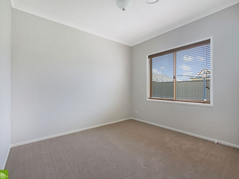 9 Shoreline Avenue, Haywards Bay NSW 2530