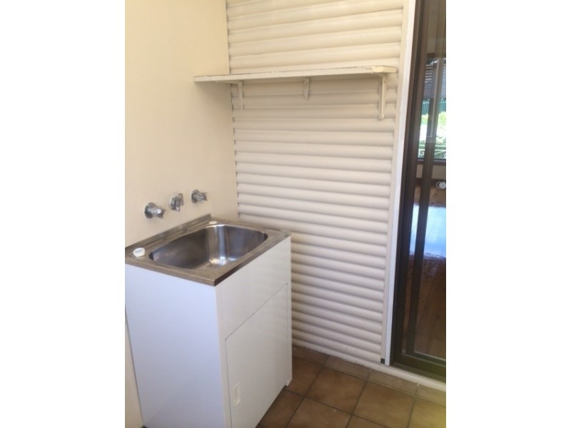 8 Lysaght Street, North Wollongong NSW 2500