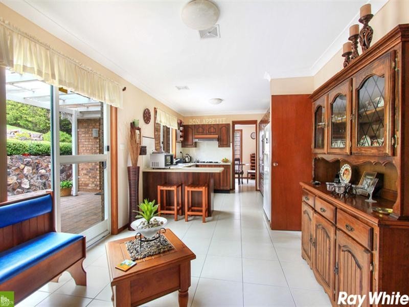 20 Scenic Crescent, Albion Park NSW 2527