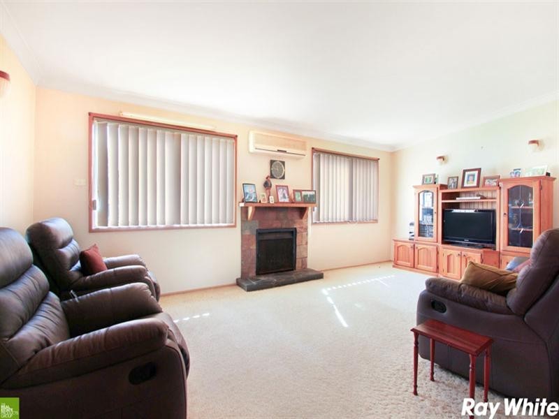 23 Wiley Street, Albion Park NSW 2527