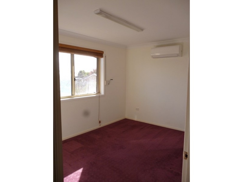 73 Jarrah Way, Albion Park Rail NSW 2527