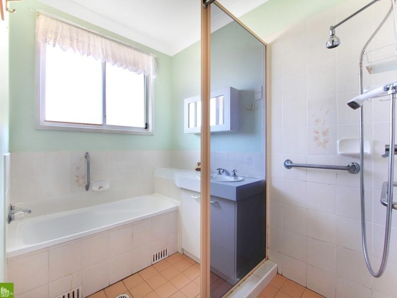 1/6 Macleay Place, Albion Park NSW 2527