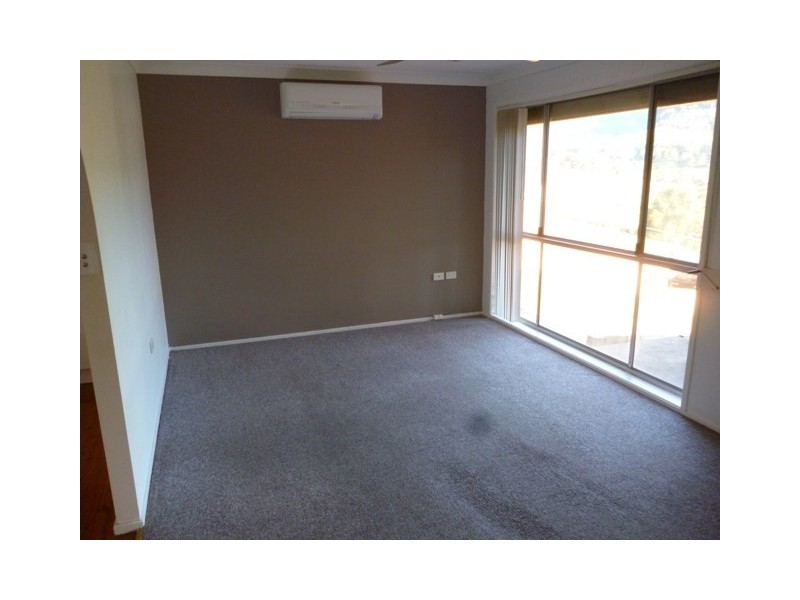 27 Noble Road, Albion Park NSW 2527