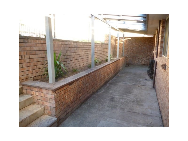 27 Noble Road, Albion Park NSW 2527