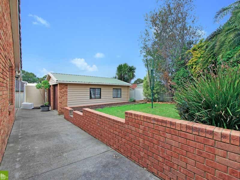 43 Scarborough Circuit, Albion Park NSW 2527